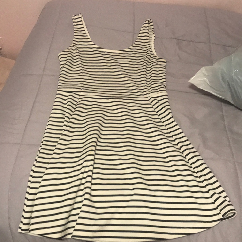 H&M dress
